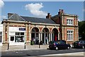 North Dulwich station, Red Post Hill