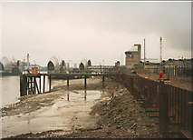 TQ4179 : Construction of the Thames Path at Charlton by Stephen Craven