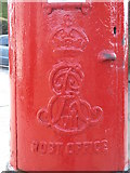 TQ2985 : Edward VII postbox, Brecknock Road / Lady Margaret Road, NW5 - royal cipher by Mike Quinn
