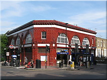 TQ2985 : Tufnell Park tube station by Mike Quinn