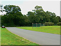 Bridleway and reservoir near Farfield Corner, Leafield