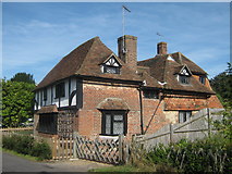 TR0245 : Old House Cottage, Ashford by David Anstiss