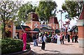 Entrance to Drayton Manor Park