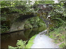 SD9625 : Rochdale Canal Bridge by Robert Wade