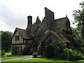 Bridge Lodge at Eythrope, from the Midshires Way