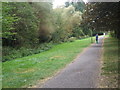 Footpath between Harcourt Way and Boxhill Walk