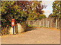 Motcombe: postbox № SP7 6, Elm Hill