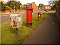 ST8623 : Shaftesbury: postbox № SP7 127, Pound Lane by Chris Downer