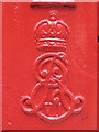 Edward VII postbox, Lissenden Gardens, NW5 - royal cipher