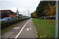 Footpath & Cyclepath side by side, Shipbourne Rd