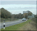 2009 : A361 heading east, half a mile from Leighton