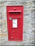 ST5910 : Postbox, Yetminster by Maigheach-gheal