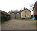 Cottages in Fersfield Road