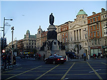 O1534 : O'Connell Monument, Dublin by Stephen Sweeney