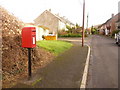 West Lulworth: postbox № BH20 19, School Lane