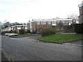 Approaching the junction of  Murray Road and Roland Close