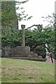 St James, Somerton, Oxon - Medieval cross