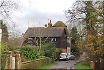 TQ8055 : Converted Oast house, Sutton Street, Bearsted by N Chadwick