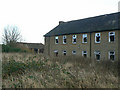 Derelict buildings at Flintham