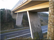 SJ6505 : The Coalbrookdale Road bridge over the A4169 Ironbridge bypass by Richard Law