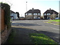 Approaching the junction of Ricardo Road, Straight Road and Meadow Way