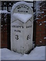 Parish milepost, Finchley Road NW11