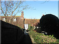 Footpath to Pevensey High Street