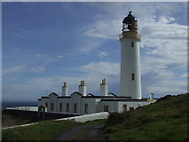 NX1530 : Mull of Galloway lighthouse by Andrew Gritt