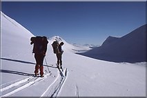 NN9798 : Ski descent from Lairig Ghru by Jim Barton