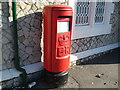 Type K pillar box at Aylesford Railway Station