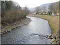 A bend in the river, Risca