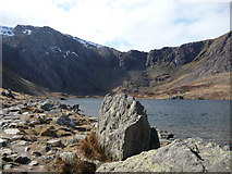 SH6459 : Llyn Idwal and the Devil's Kitchen behind by Jeremy Bolwell