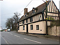 The Street past Kings House in Dickleburgh