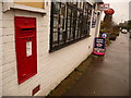 Dormansland: postbox № RH7 62