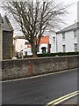 Looking from Portland Road across Christchurch Churchyard into Grosvenor Road