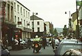 An officer of the Seirbh?s Ph?il?neachta Thuaisceart ?ireann/ Polis Service o Norlin Airlan brings up the rear of the parade