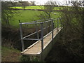 Footbridge near Horsemarsh Farm