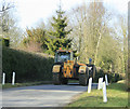 2010 : Farm machinery passing Boldehyde Manor