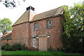 Remingtons Farm Oast, Lamberhurst Road, Horsmonden, Kent