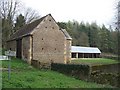 Roadside barn [2]