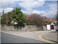 Junction of Bayview Rd South with Harlaw Place