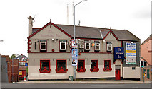 J3774 : The "Stormont Inn", Belfast by Albert Bridge