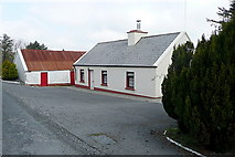 R1579 : House at Gortalougha by Graham Horn