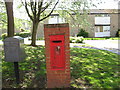 GR post box, Tamar Square, Daventry