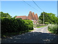 Oast houses on Dog Kennel Lane