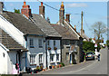 2010 : Row of cottages, Longbridge Deverill