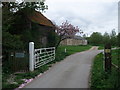 Clarendon Way entering Rangers Lodge Farm