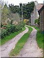 ST8467 : Driveway, Wadswick by Maigheach-gheal