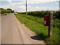 ST7010 : Holwell: postbox № DT9 124 by Chris Downer