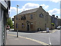 "The Oxford" (Pub) 1 Temple Street Burnley, Lancashire BB11 3BD